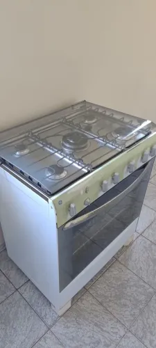 Fogão 5 Bocas e Forno 