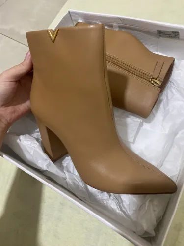 Bota Schütz Nova!