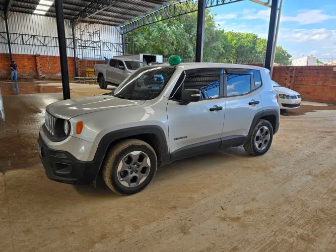 Jeep Renegade Sport 1.8 4X2 Flex 16V Mec. 2016