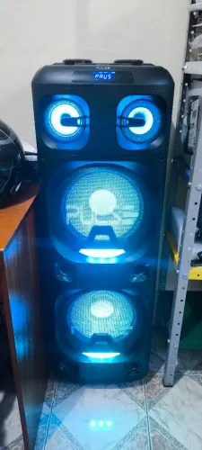 Caixa som 2200w pulse muito forte