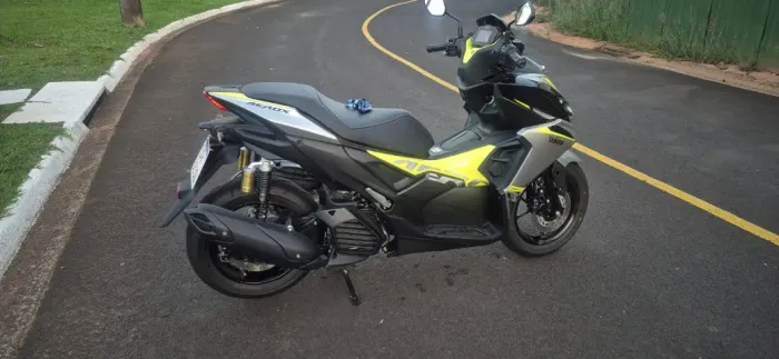 Yamaha Aerox ABS Connected 2026