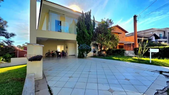 Casa à venda em Santana de Parnaíba, Alphaville, com 4 quartos, com 380 m², Residencial On