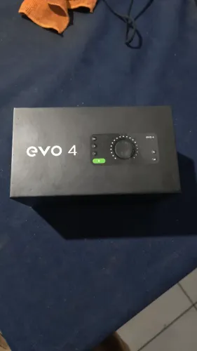 Interface De Audio Audient EVO 4 Seminova com Nota Fiscal.