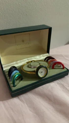 Relógio Gucci vintage 11/12.2 com 12 aros originais