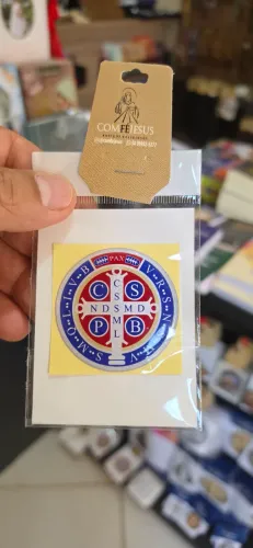 Adesivo Resinado Medalha de São Bento Refletivo para Carro/Moto - Novo