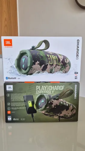 (Novo/Lacrada) JBL Charge 6 na cor verde com. NF e garantia
