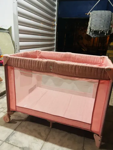 Berço cercado