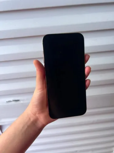 Vendo iPhone 14 pro max 256g concerto/peças