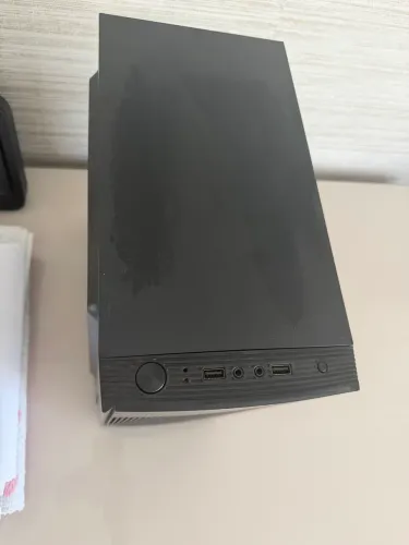 CPU