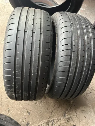Pneus semi novos 215 45 18