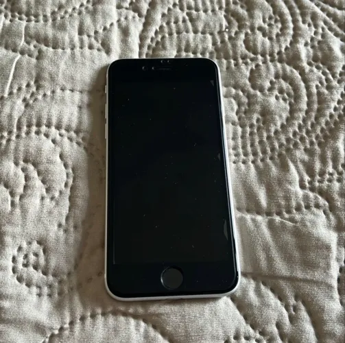 iPhone SE 128g