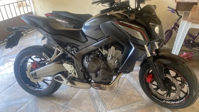 Vende se é troca carro mesmo valor