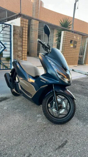 Honda Pcx 160 Dlx 2023/2023 c/24.300 Km