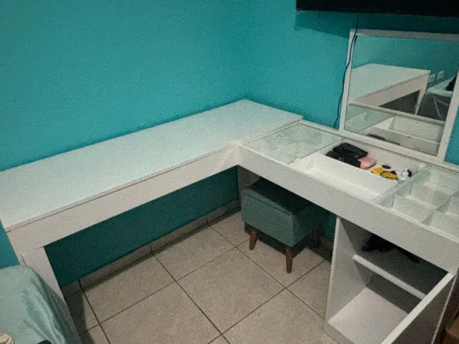 Penteadeira / Escrivaninha