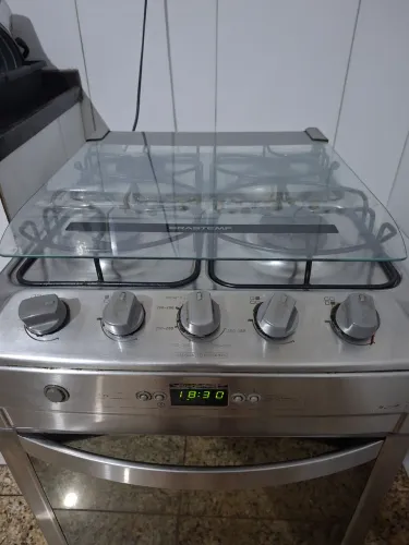 Vendo fogão 4 bocas Bratemp