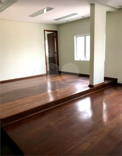 Salas para locação em Jardim paulistano - SP