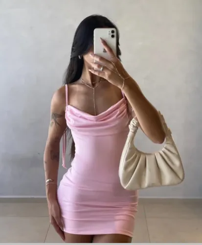 Vestido costa nua