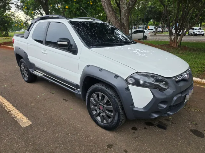Fiat Strada Adventure1.8/ 1.8 Locker Flex CD 2019