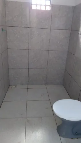CASA NO CONJUNTO SÃO RAIMUNDO ÁREA COMERCIAL E RESIDENCIAL CHAMAR NO WHATSAPP *