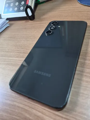 Samsung Galaxy A54 5G ? Funcionando, tela perfeita (câmera traseira com defeito)