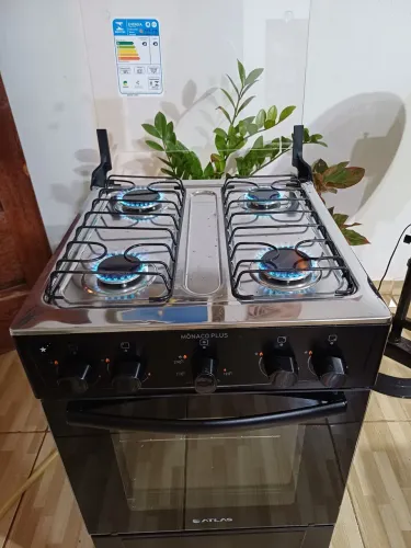Fogão elétrico 3 mes de uso