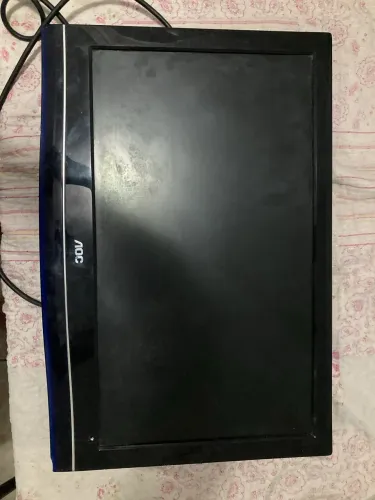 DUAS POR PREÇO DE UMA TVS AOC PRA SAIR HOJE VALOR NEGOCIÁVEL