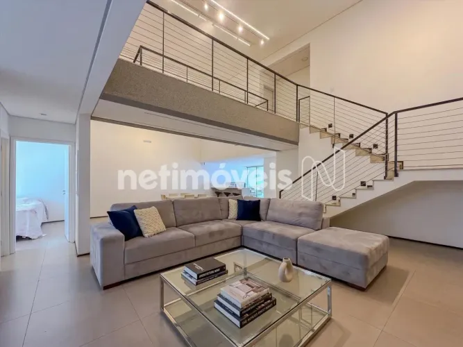 CASA EM CONDOMÍNIO, COM 3 SUÍTES NA VICENTE PIRES!