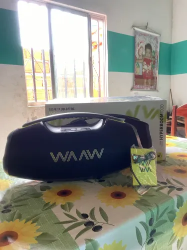 CAIXA WAAW HYPERBOOM PRA SAIR LOGO