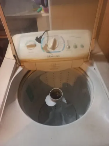 Máquina de lavar Eletrolux