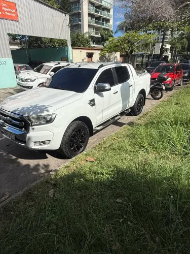 Ford Ranger Limited 3.2 20V 4X4 CD Aut. Dies. 2017