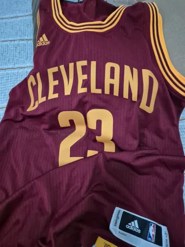Camisa NBA Cleveland Cavaliers Campeão 2016 LeBron James - item de colecionador