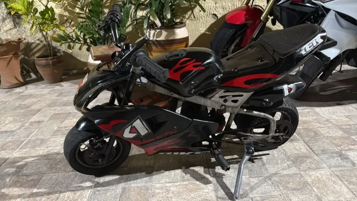 Moto infantil de 2 tempos