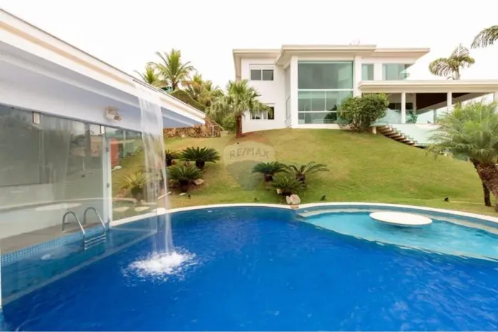 Luxuosa Casa de Marina em Escarpas do Lago, MG - Imperdível!