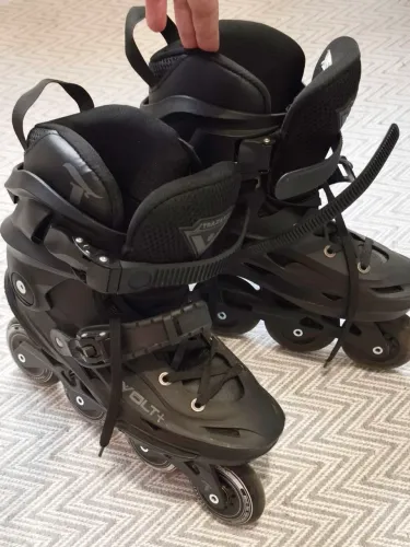 Patins Traxart Volt Preto 80mm