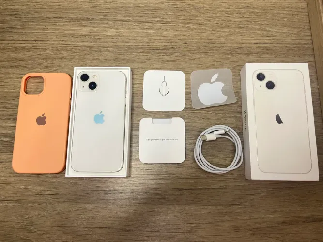 IPhone 13 128GB - Acompanha todos os acessórios originais!