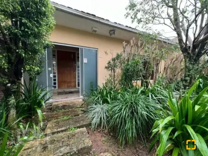 Casa Comercial/Residencial