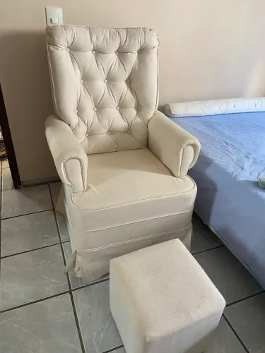 Cadeira de amamentação