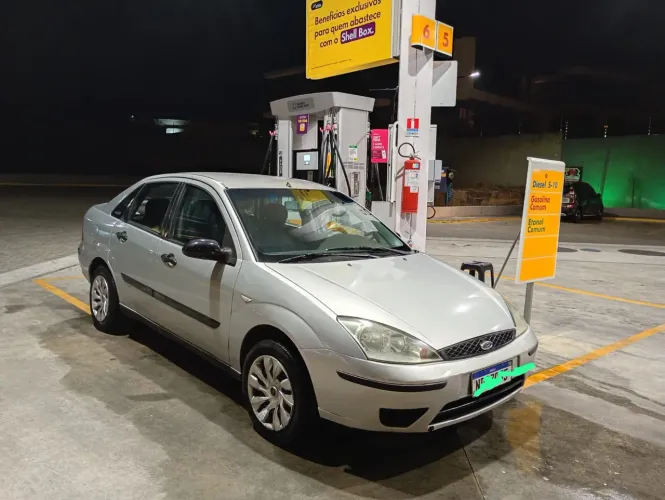 Ford Focus 1.6 S/se/se Plus Flex 8v/16v 5P 2008
