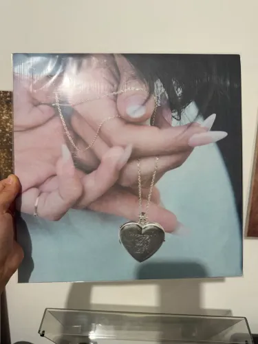 Disco de Vinil LP - Madison Beer Locket ed. Limitada