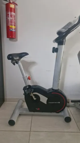 Bicicleta Vertical Ergométrica 