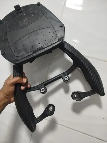 BAGAGEIRO REFORÇADO FIBRA DE CARBONO HONDA 