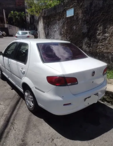 Fiat Siena Tetrafuel 1.4 MPI Fire Flex 8V 4P 2010