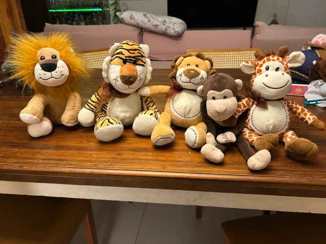 Coleção pelúcias Safari