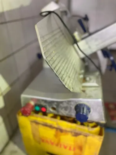 FATIADOR DE FRIO GRUAL GLP-300B ANO 2012