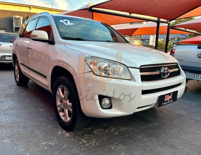 Toyota RAV4 2.4 4X2 16V 170cv Aut. 2012