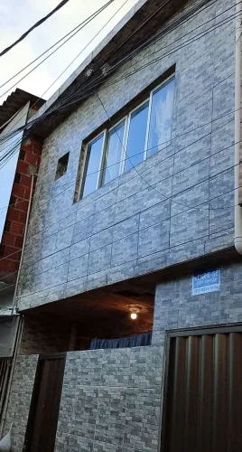 Vende-se casa dúplex 