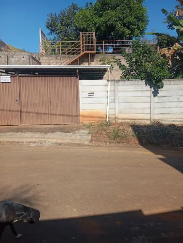 Lote com algumas benfeitorias