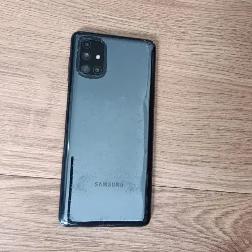 Celular em ótimo estado 
