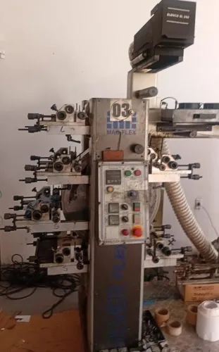 Flexográfica Maqflex 160mm, 6 cores, UV, corte triplo, ferramental completo