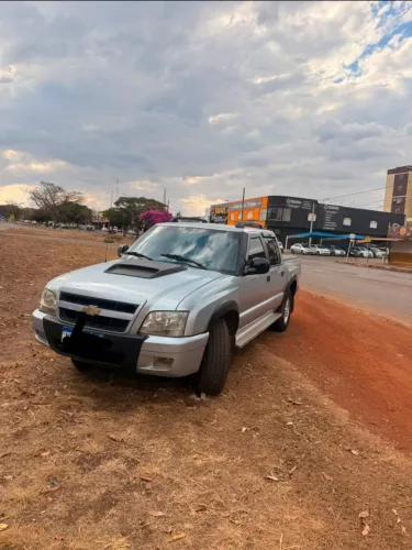 Chevrolet S10 P-up Colina 2.8 TDI 4x2/4x4 CD Dies. 2010